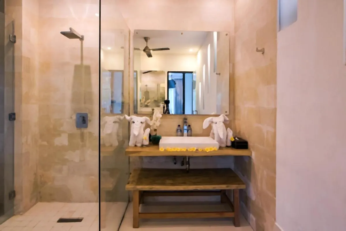7To8Br 40 Off Special Brilliant Location Villa Seminyak