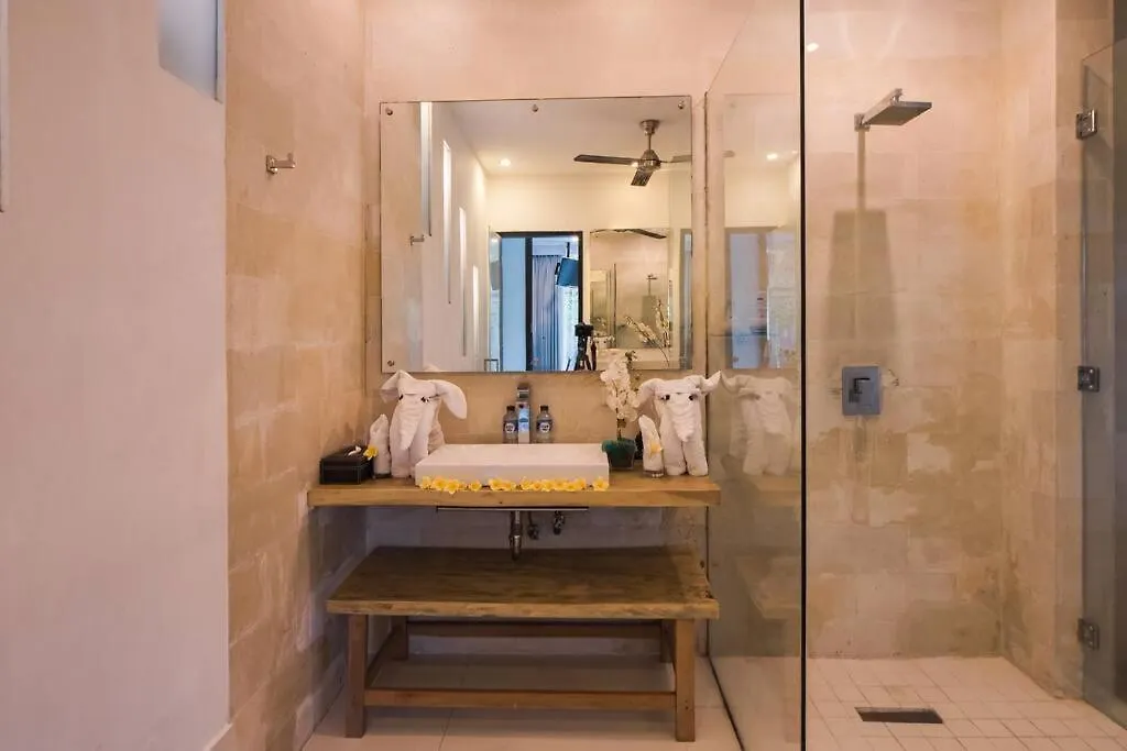 7To8Br 40 Off Special Brilliant Location Villa Seminyak  Seminyak (Bali)